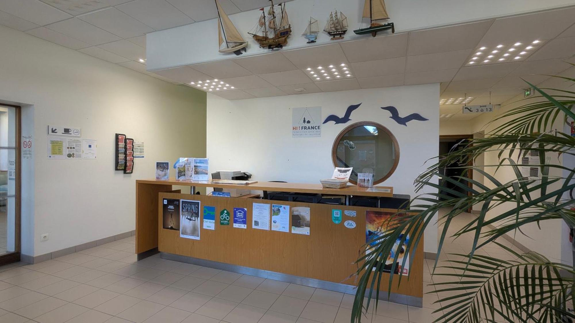 Auberge De Jeunesse Hi Cherbourg Eksteriør billede
